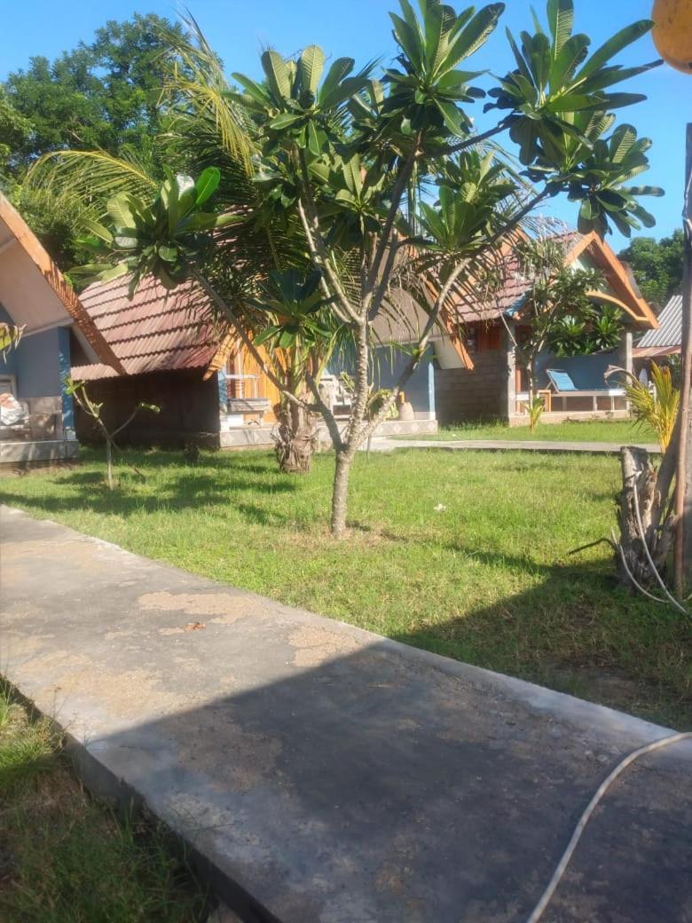 Dinoyin Bungalows Gili Meno Extérieur photo