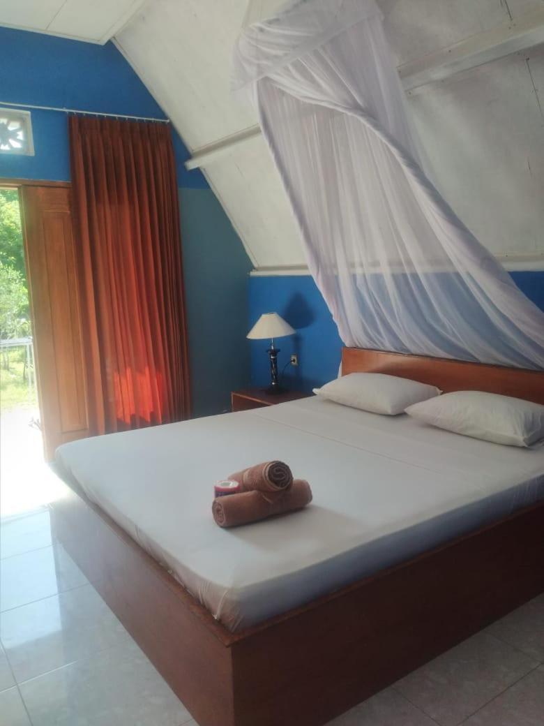 Dinoyin Bungalows Gili Meno Extérieur photo